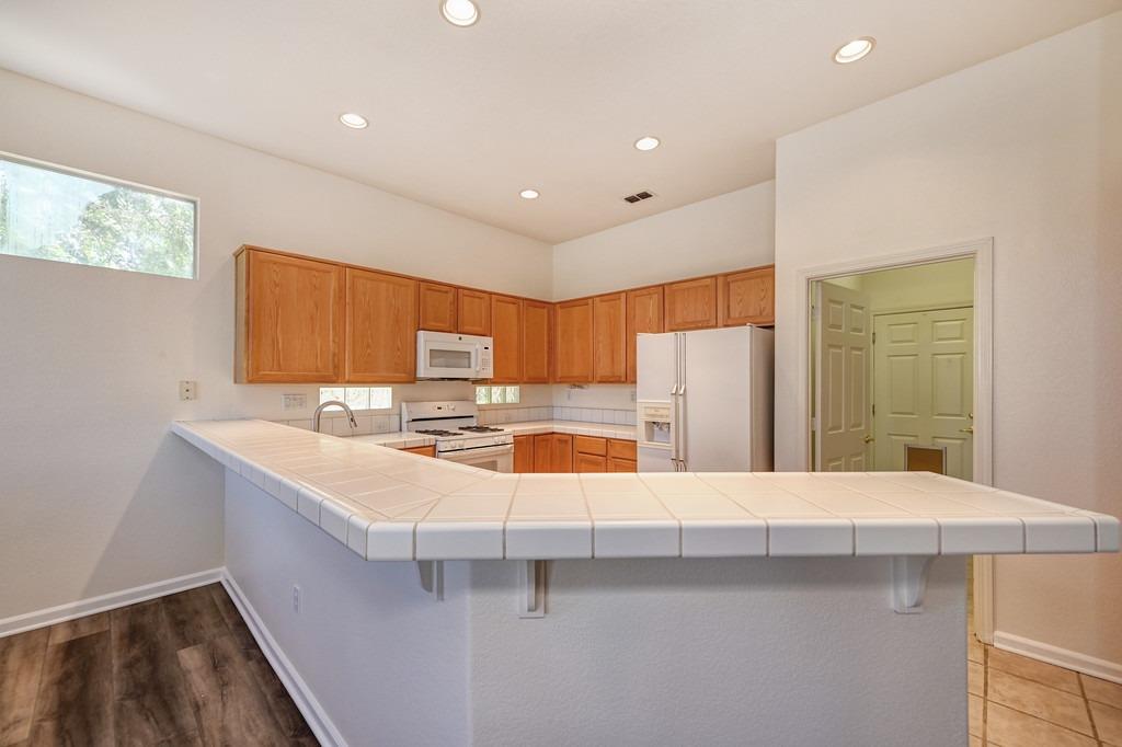 7533 Locomotive Lane