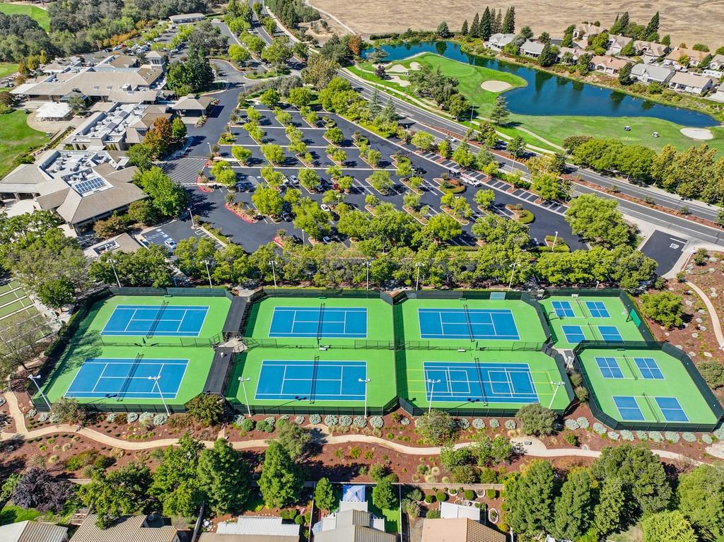 7533 Locomotive Lane