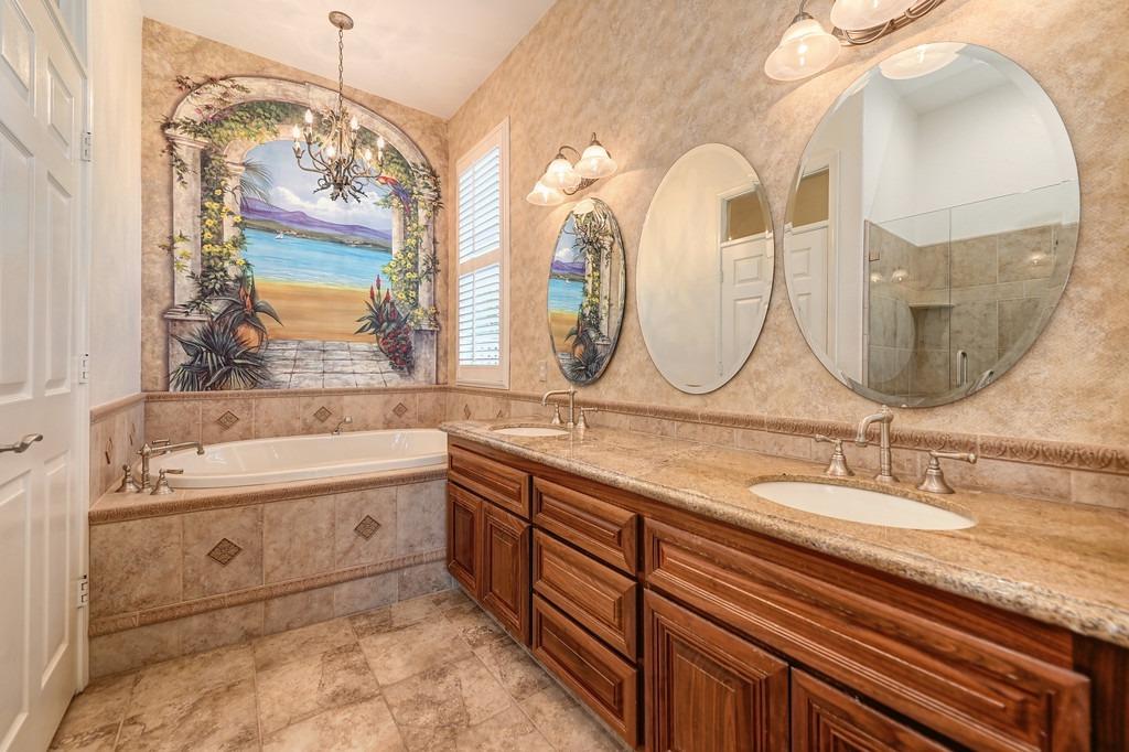 7533 Locomotive Lane