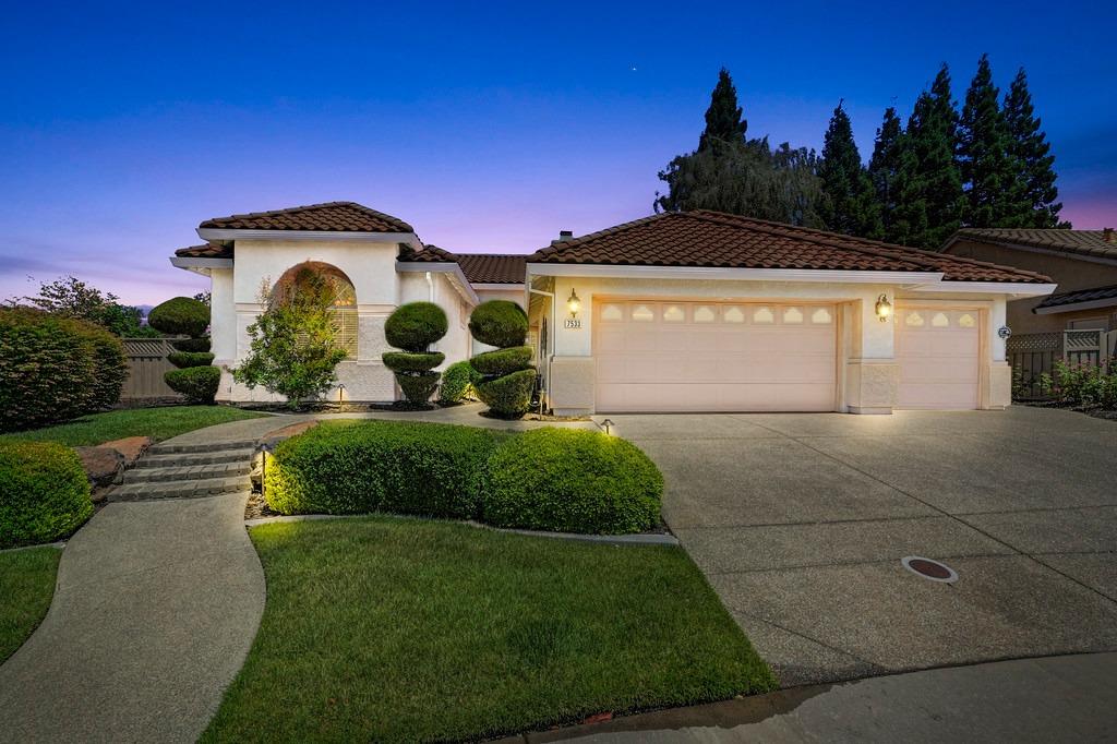 7533 Locomotive Lane