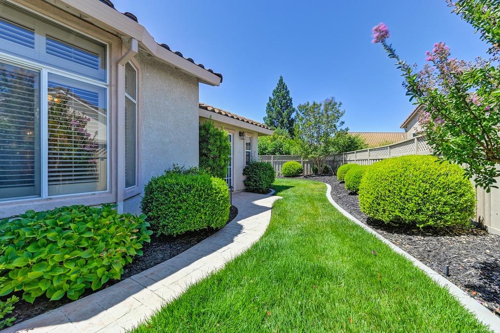 7533 Locomotive Lane