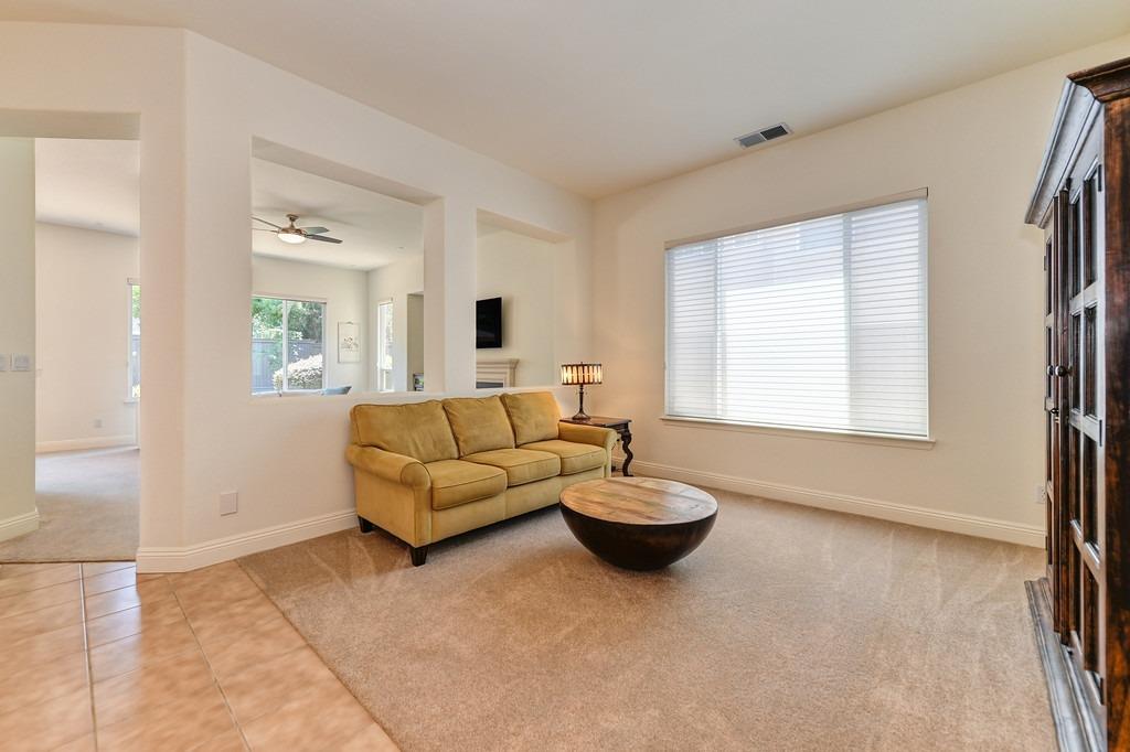 1556 Deer Hollow Way