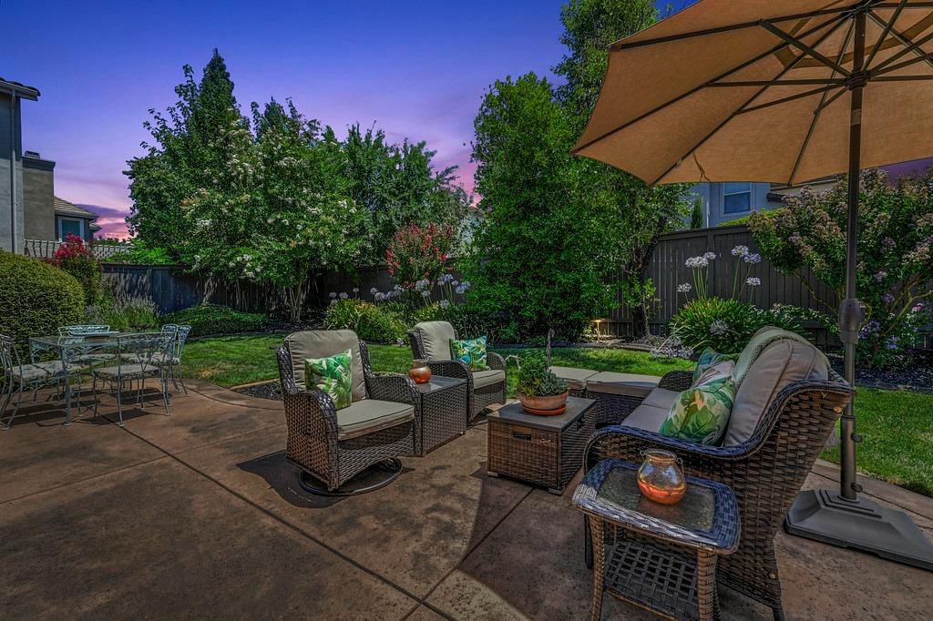 1556 Deer Hollow Way