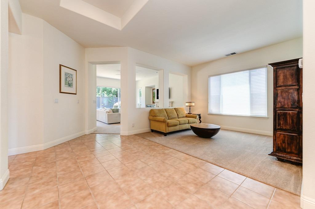 1556 Deer Hollow Way