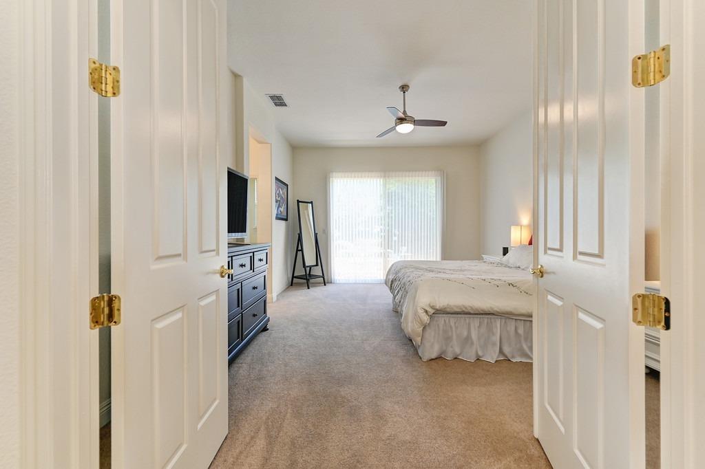 1556 Deer Hollow Way