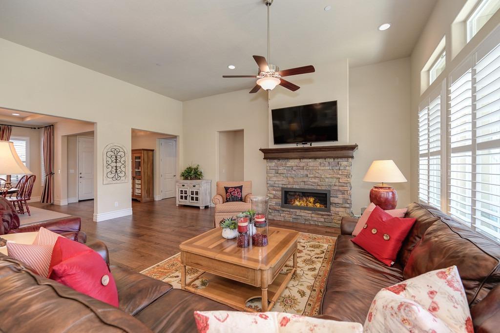 4802 Sacred Habitat Court