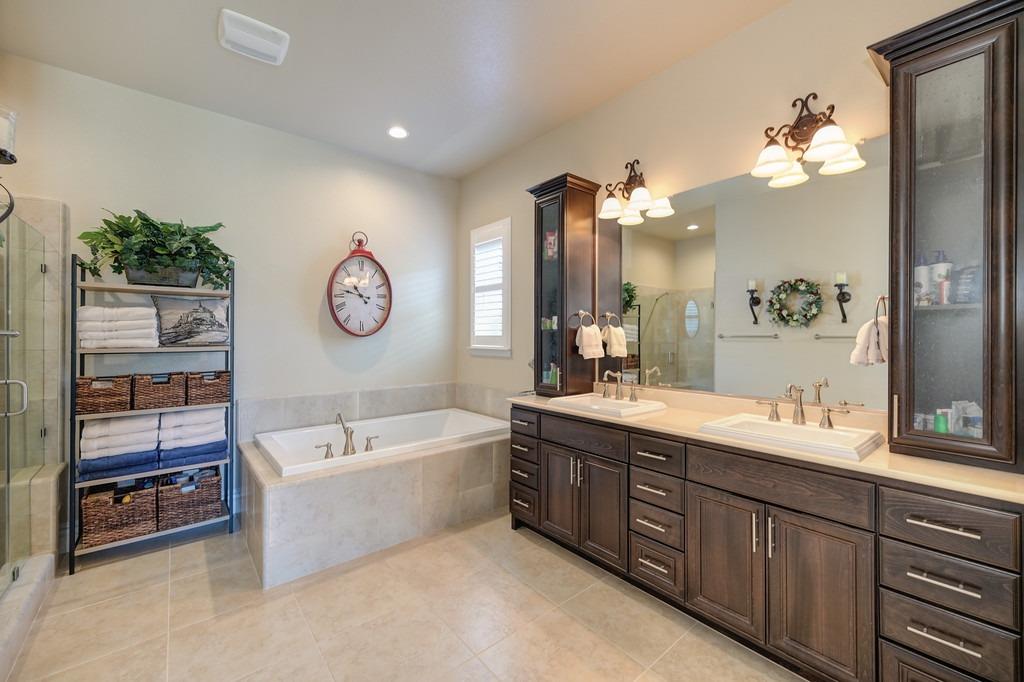 4802 Sacred Habitat Court