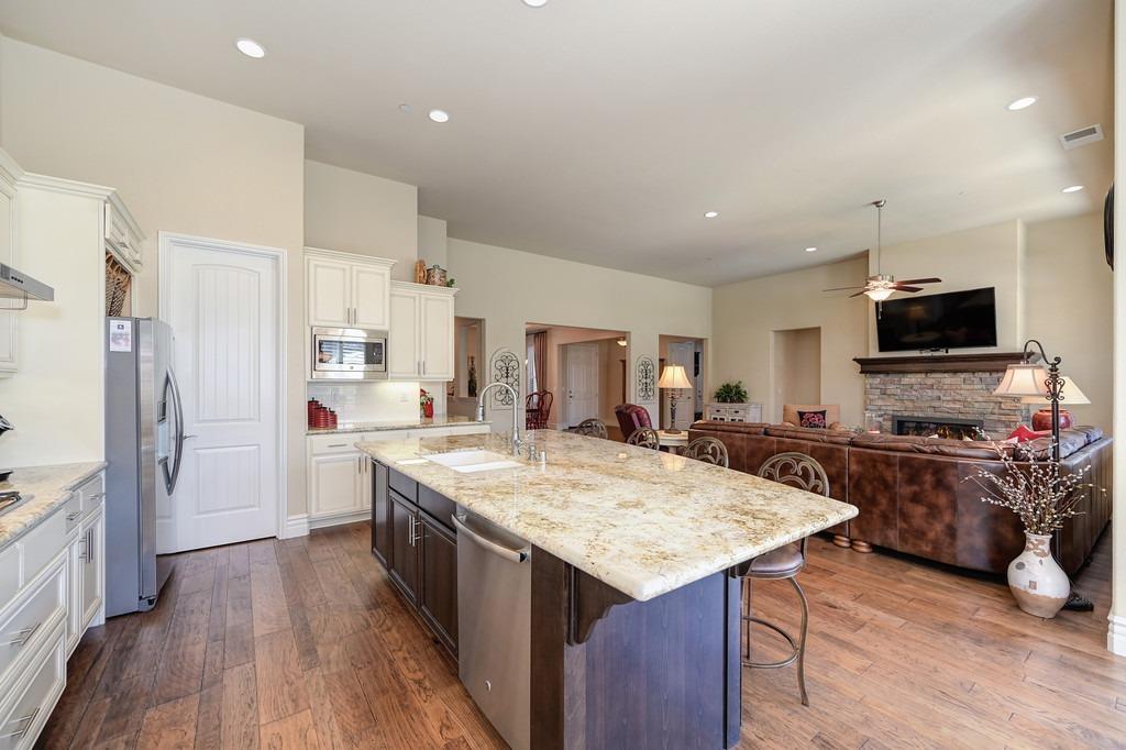 4802 Sacred Habitat Court