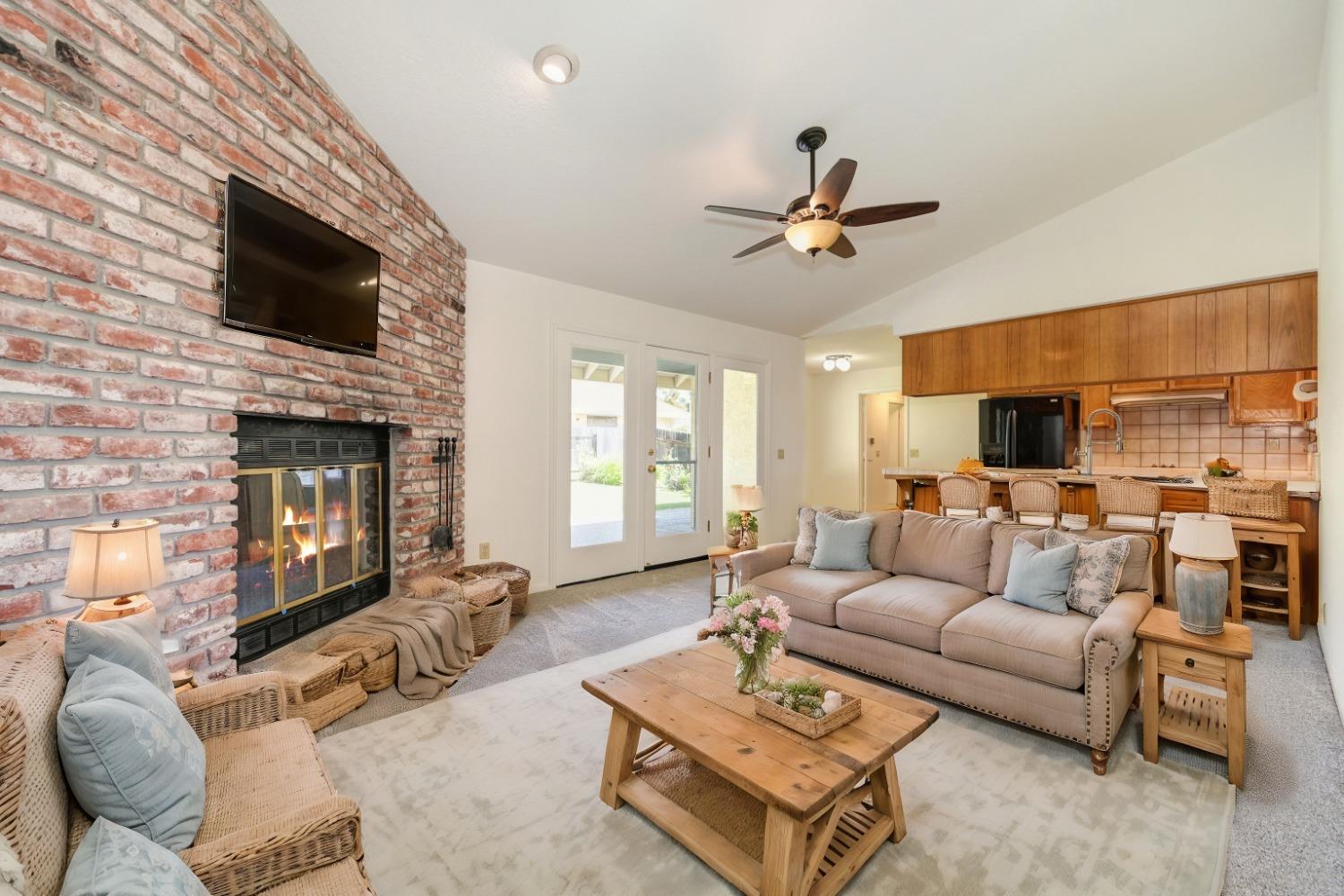 1321 Meadowvista Way