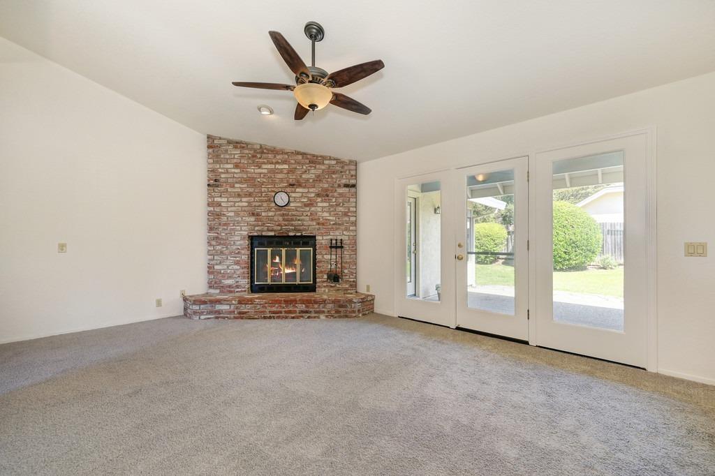 1321 Meadowvista Way