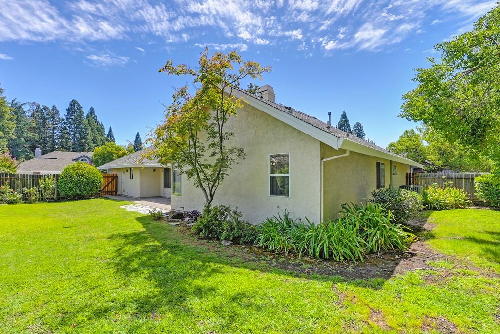 1321 Meadowvista Way