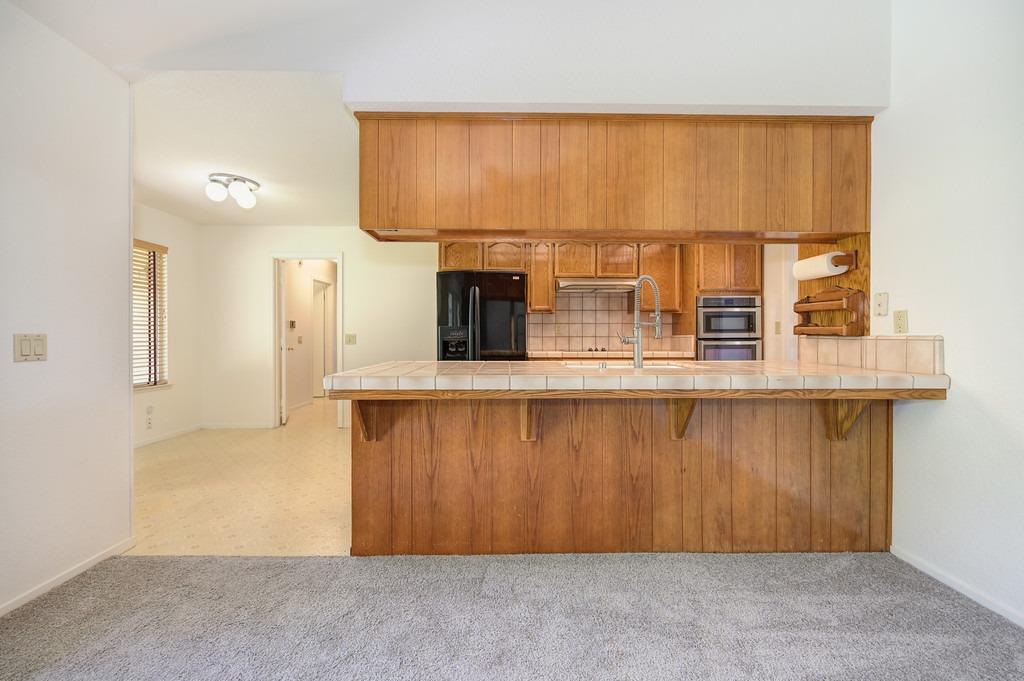 1321 Meadowvista Way