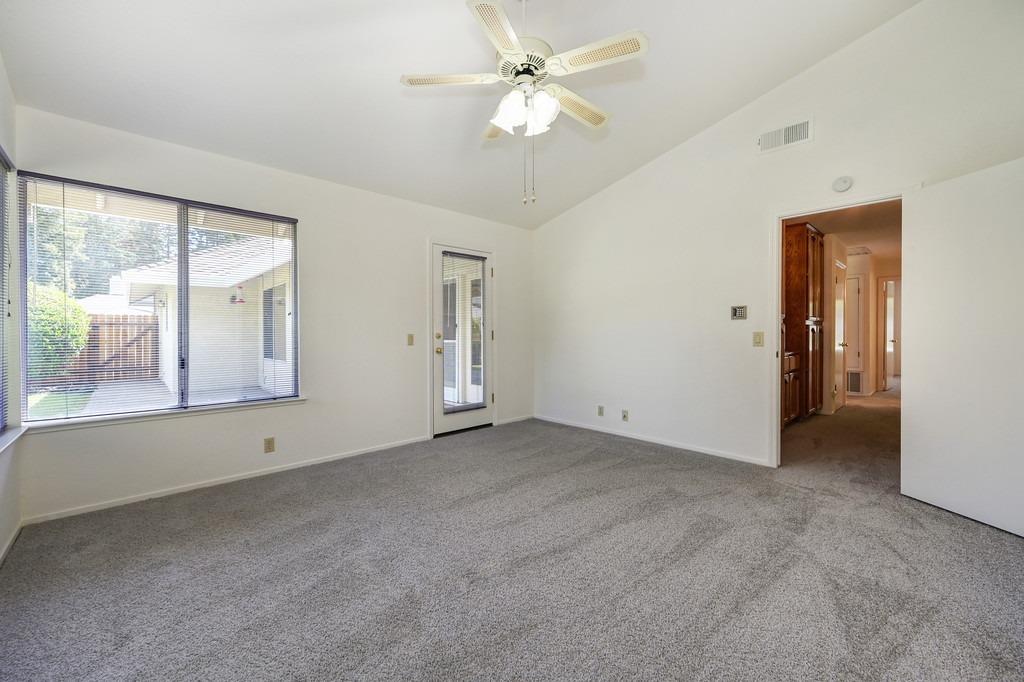 1321 Meadowvista Way