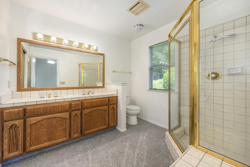 1321 Meadowvista Way