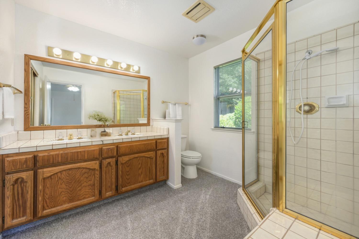 1321 Meadowvista Way