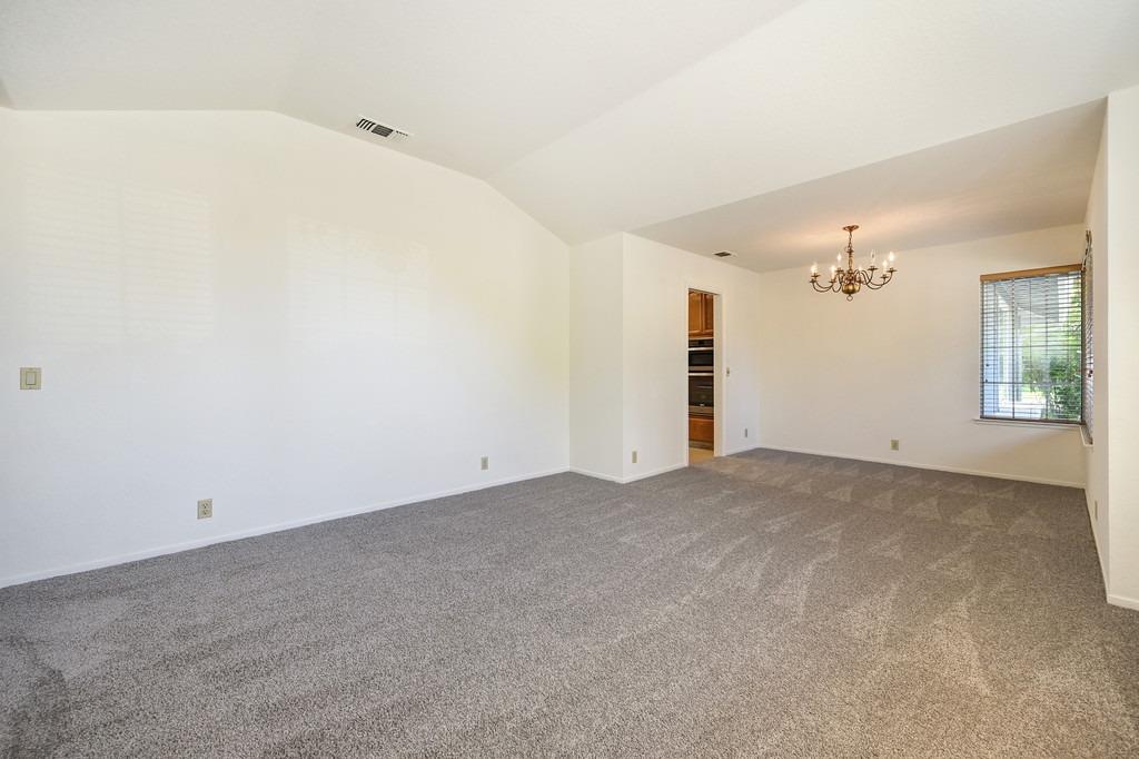 1321 Meadowvista Way