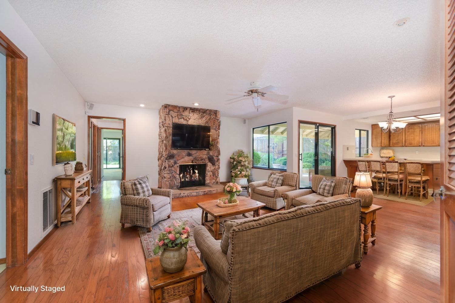 2303 Thistle Down Drive