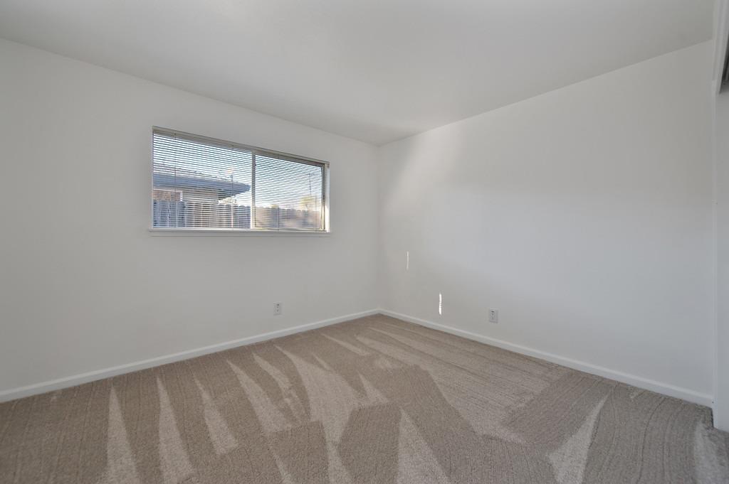 7551 Eastgate Avenue