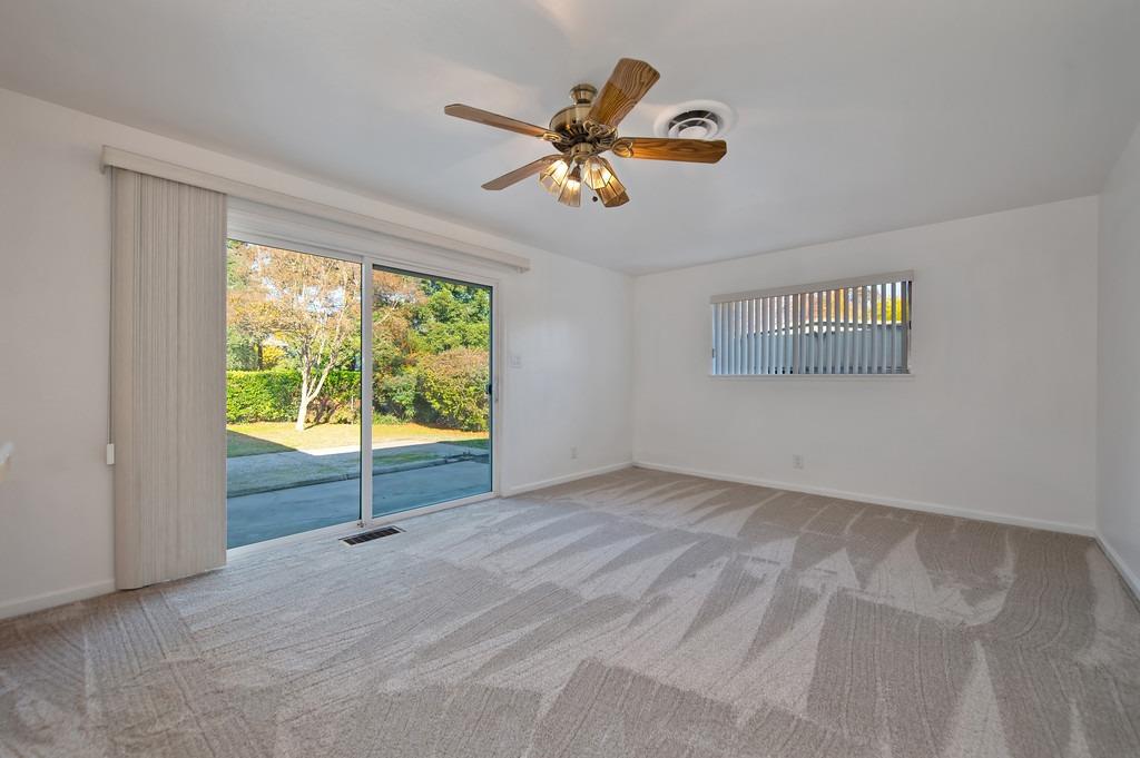 7551 Eastgate Avenue