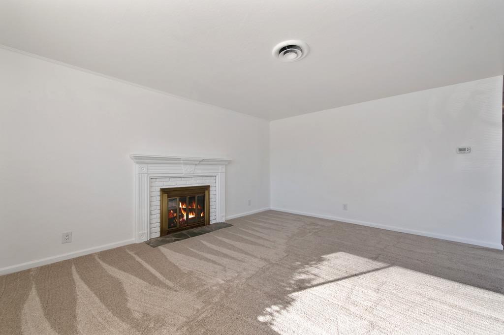 7551 Eastgate Avenue