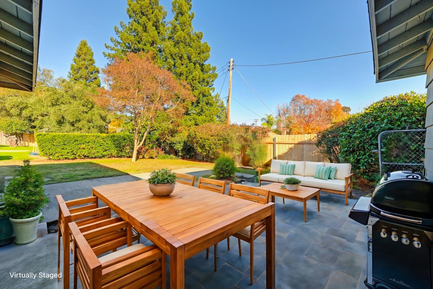 7551 Eastgate Avenue