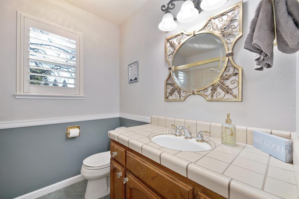 1340 Ridgedale Court