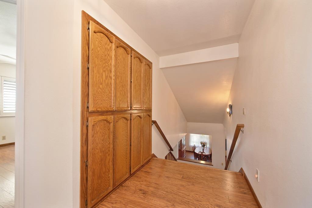 1340 Ridgedale Court