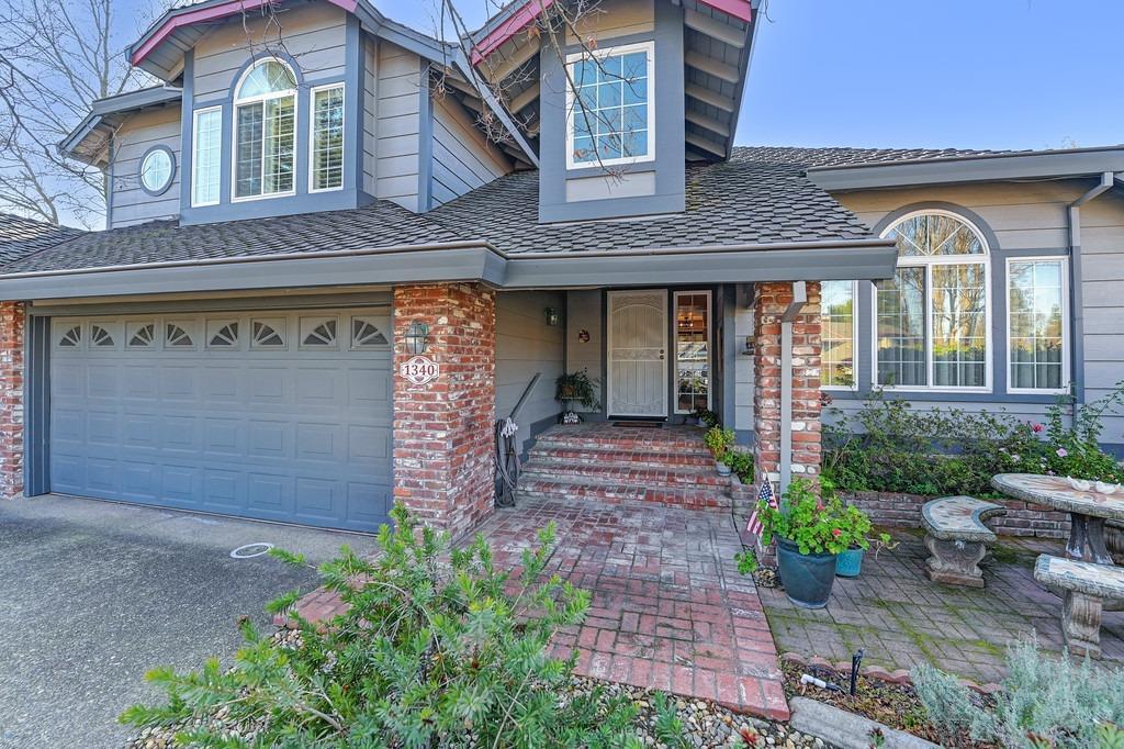 1340 Ridgedale Court