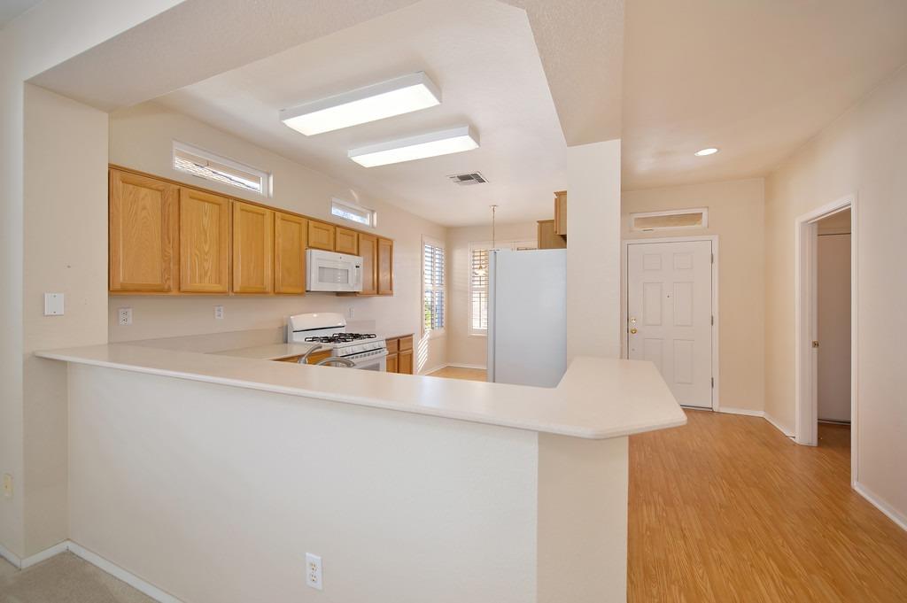 7489 School House Lane