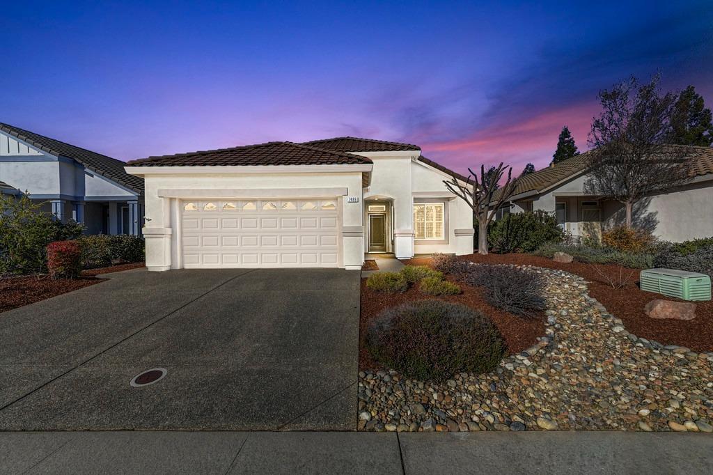 7489 School House Lane