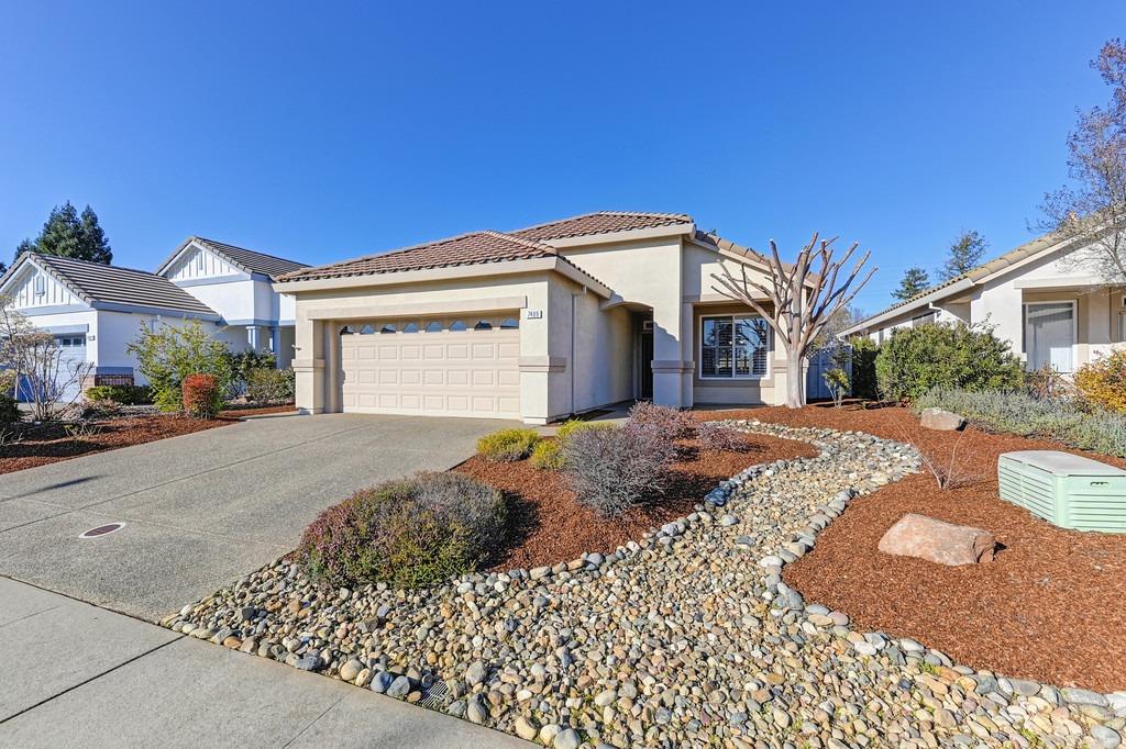 7489 School House Lane