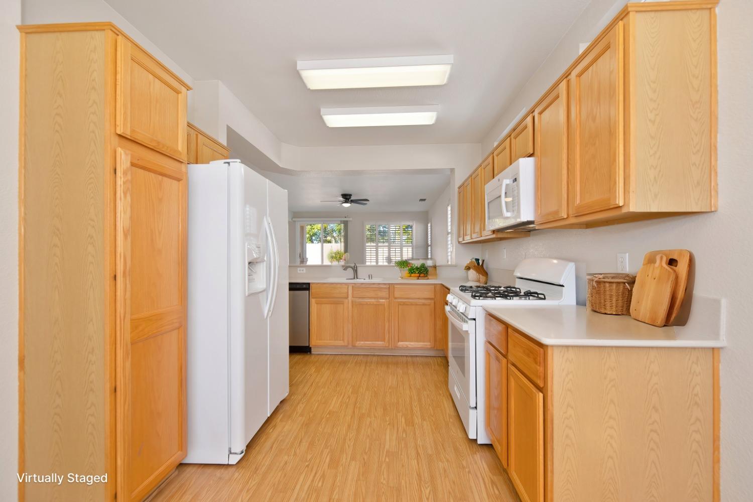 7489 School House Lane