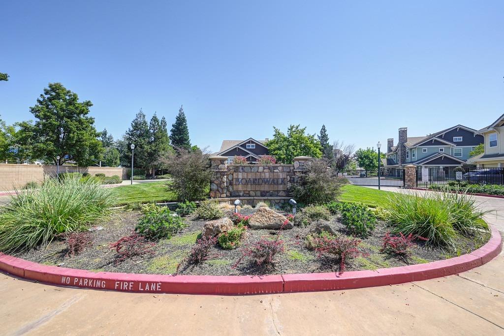 9664 Coney Island Circle 70