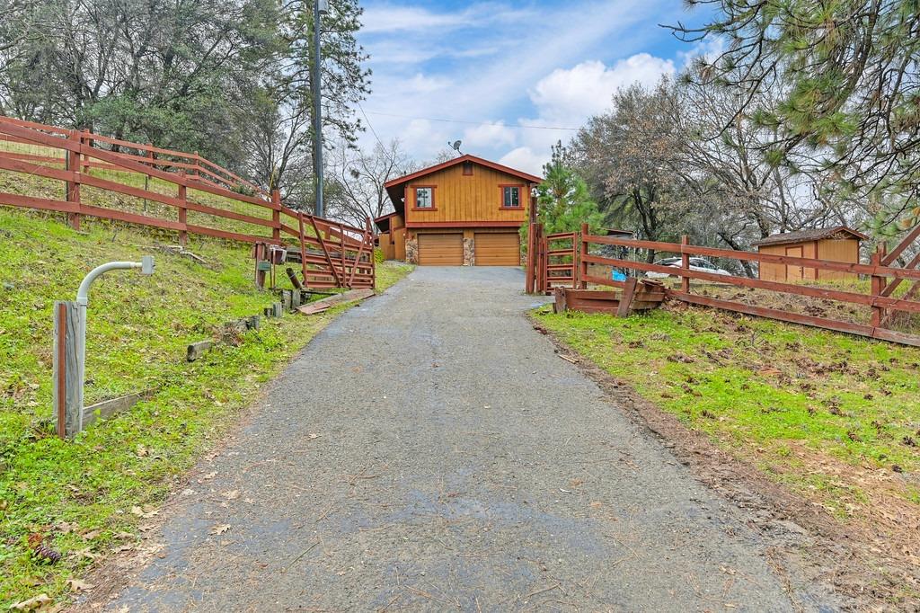 6180 Grizzly Flat Road