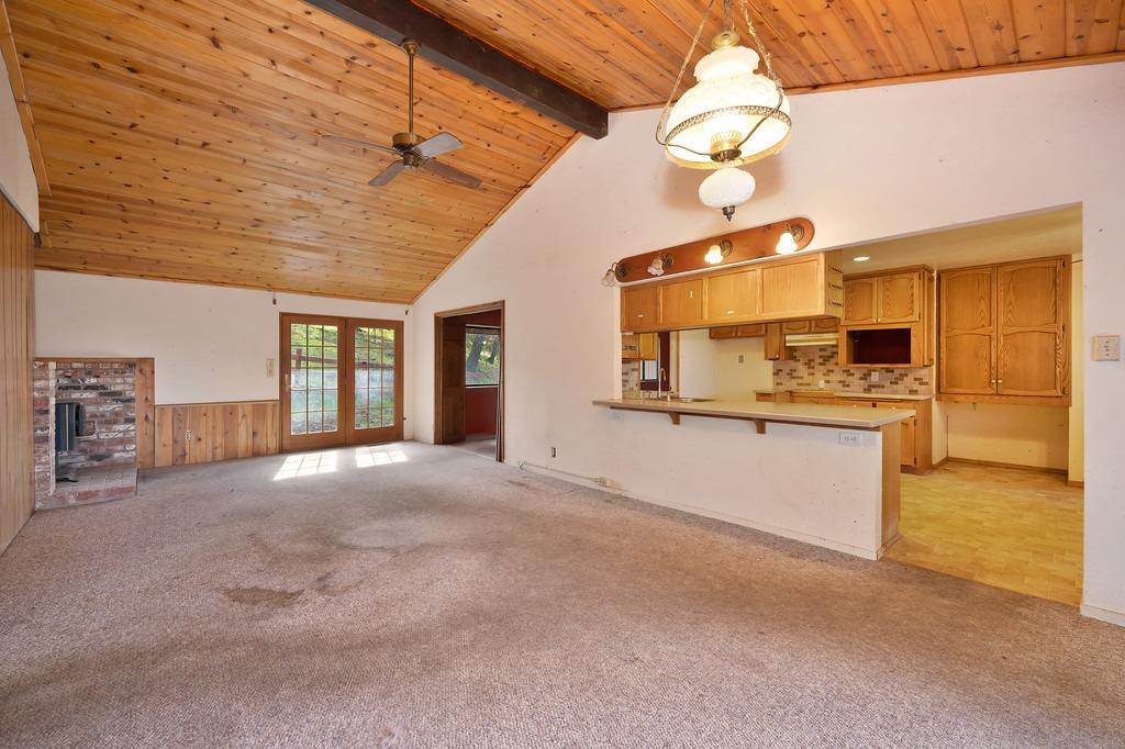 6180 Grizzly Flat Road