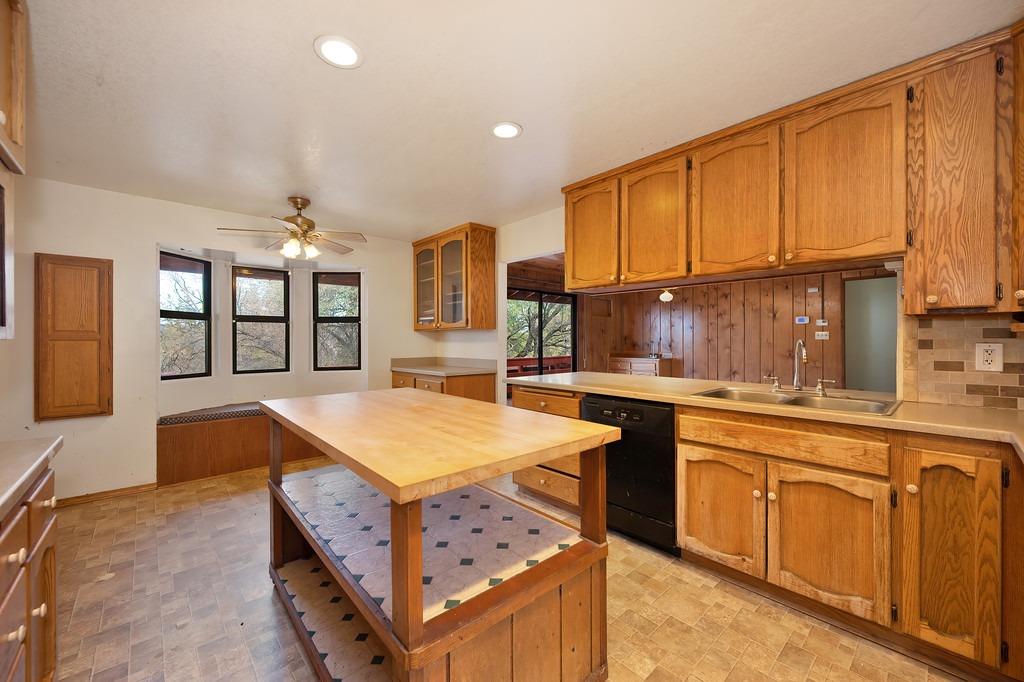 6180 Grizzly Flat Road