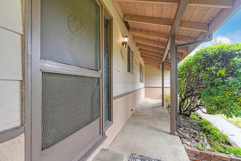 8461 Hidden Valley Circle