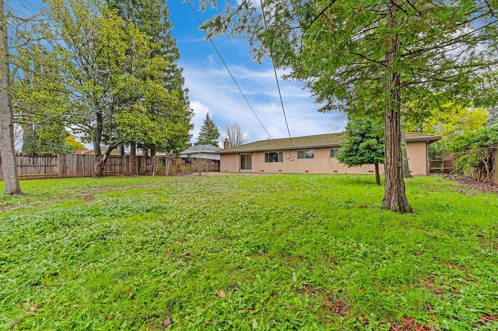 8461 Hidden Valley Circle