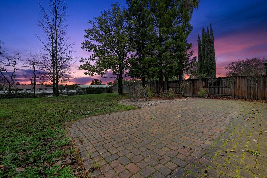 8461 Hidden Valley Circle