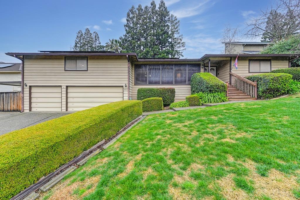 615 Cordillera Court