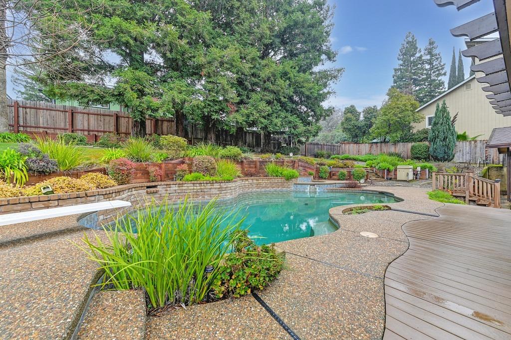 615 Cordillera Court