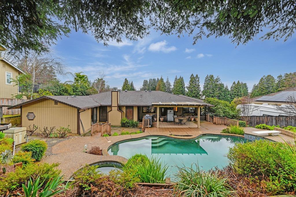 615 Cordillera Court