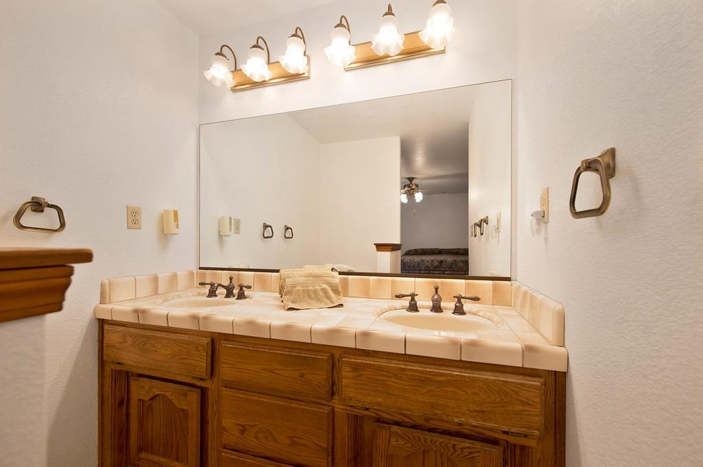 615 Cordillera Court