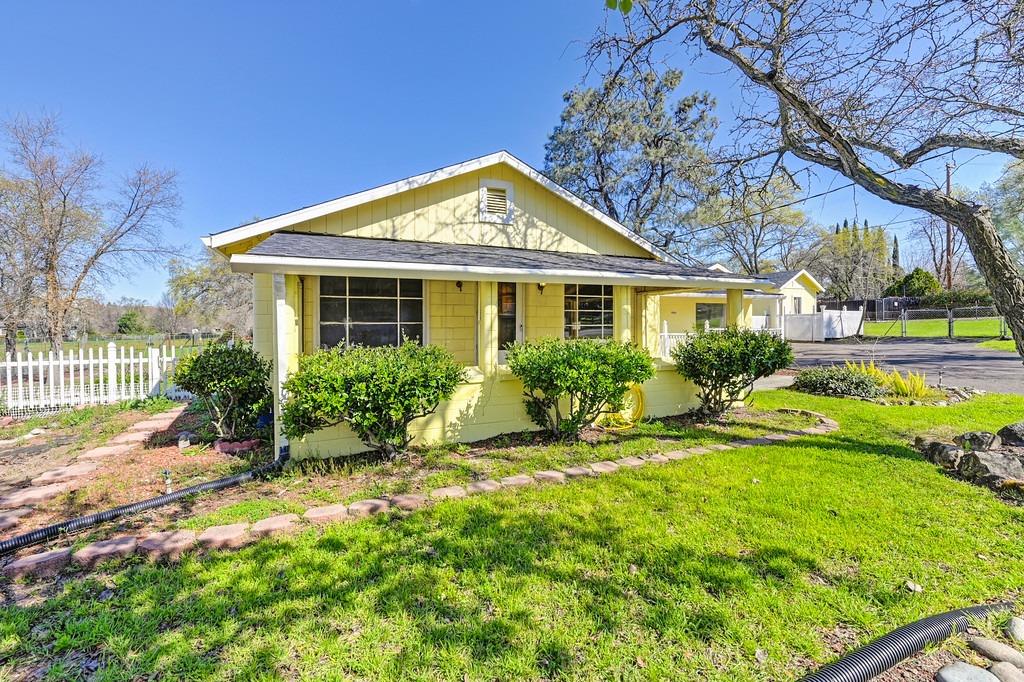 9261 Golden Gate Avenue