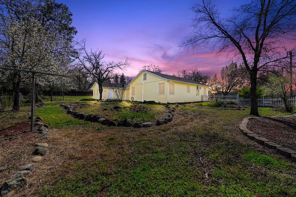 9261 Golden Gate Avenue