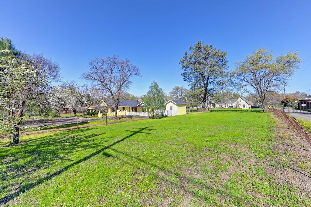 9261 Golden Gate Avenue