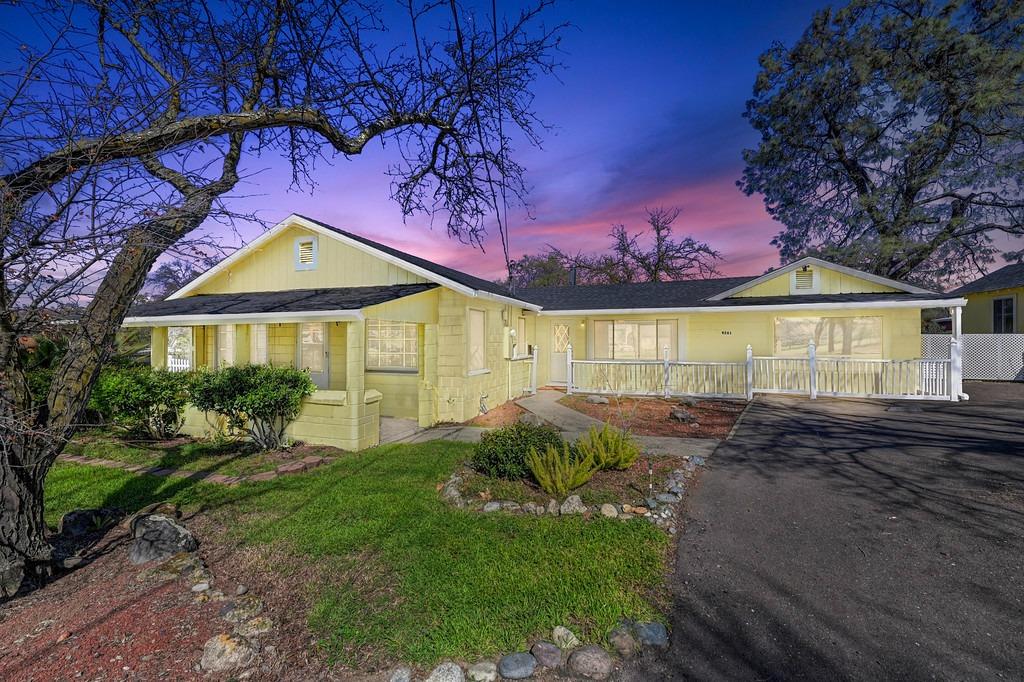 9261 Golden Gate Avenue