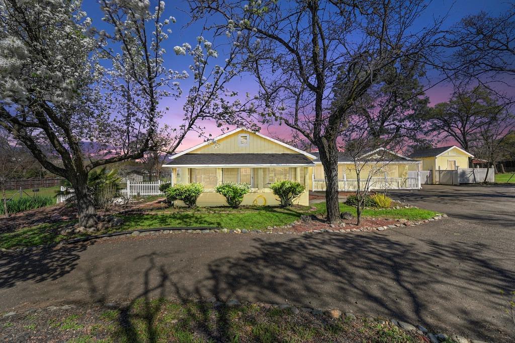 9261 Golden Gate Avenue