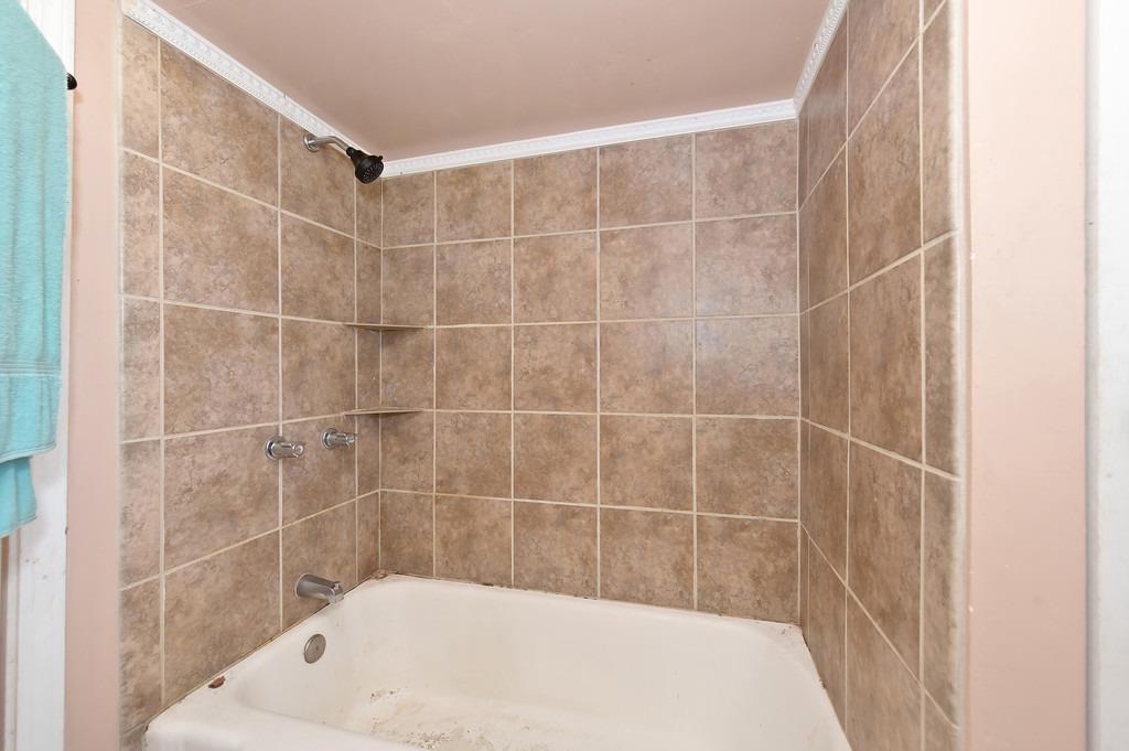 9261 Golden Gate Avenue