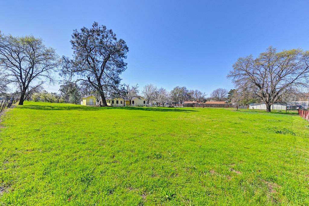 9261 Golden Gate Avenue